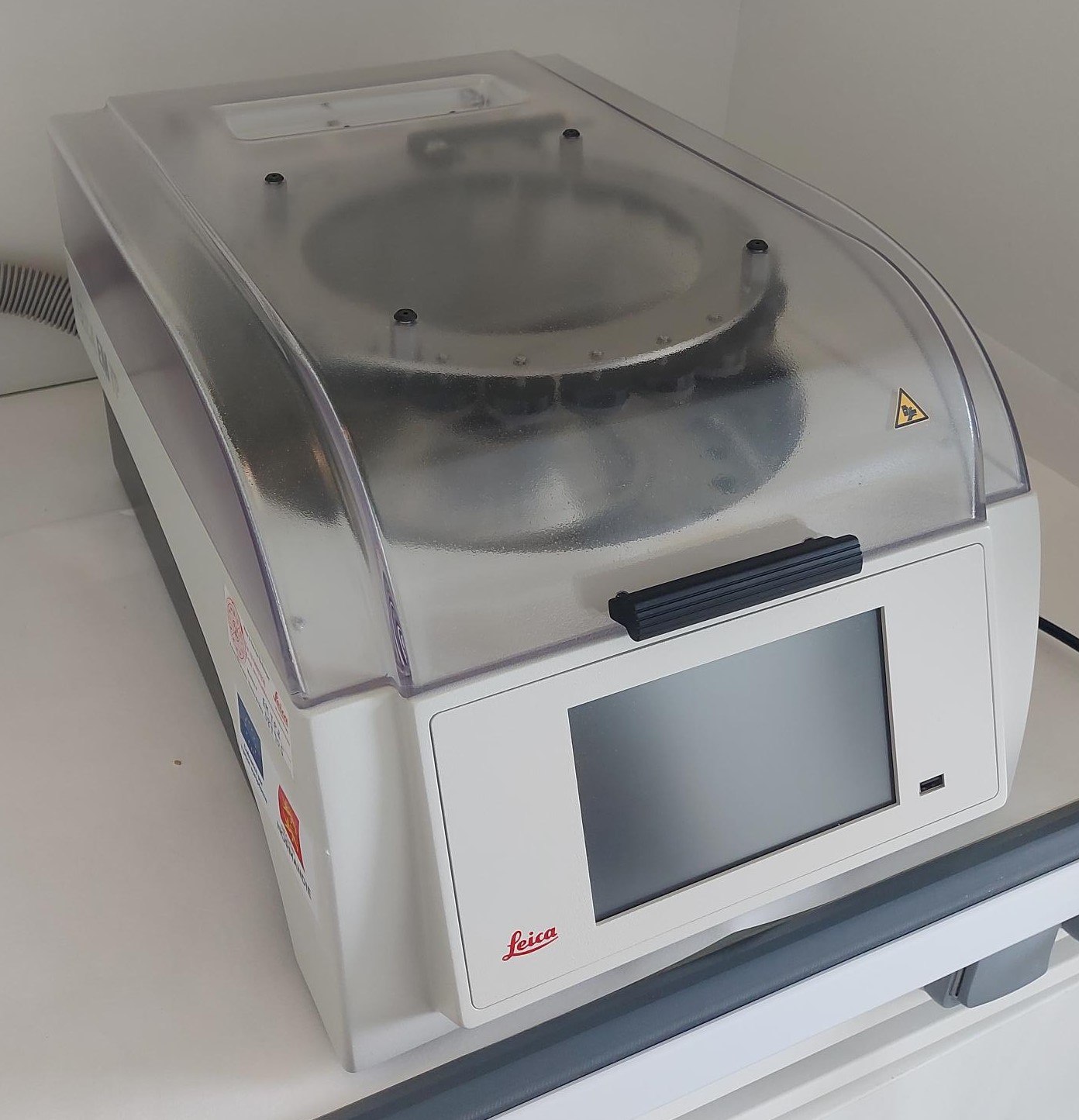 Electron Microscopy Tissue Processor EM-TP2